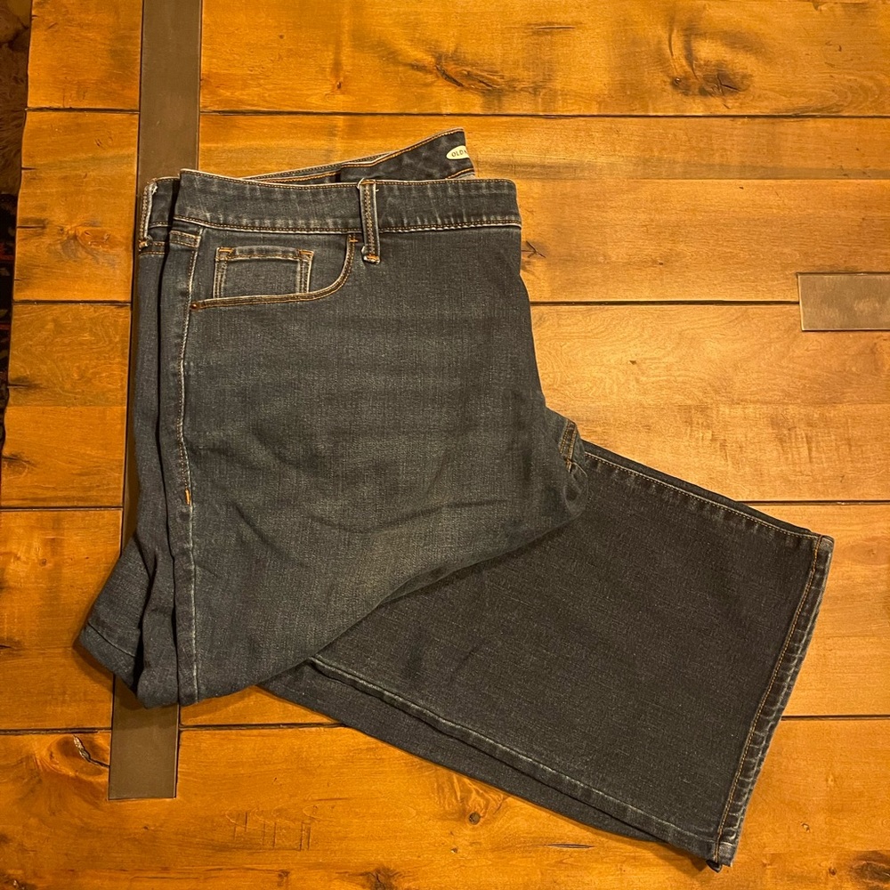 Old Navy Kicker Bootcut Jeans (Long)